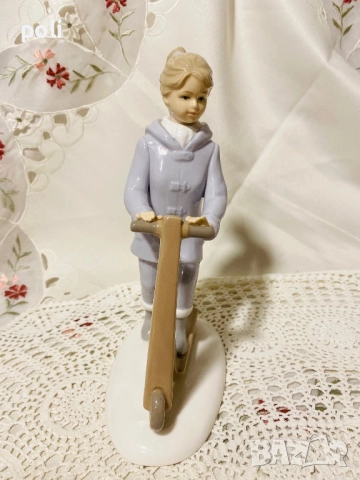 порцеланова статуетка, снимка 4 - Статуетки - 52942174