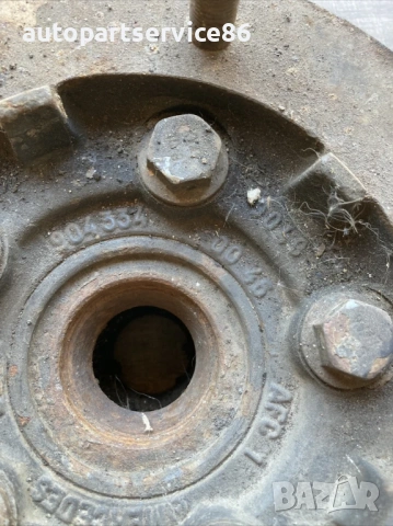 Предна главина с двойни колела за Mercedes Sprinter 412/411/413/416 9043340045, снимка 3 - Части - 53962576