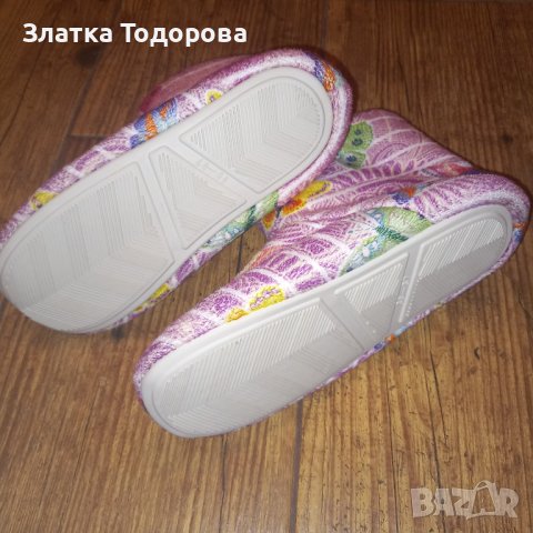 Пантофи за момиче , снимка 2 - Детски пантофи - 40819032