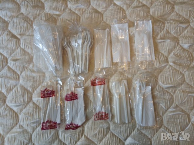 Продавам пластмасови вилици