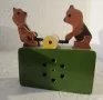 Стари механични играчки, с мечета и трион, зайци, заек дървена, играчки, антика, снимка 3