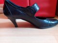 Дамски обувки естествена кожа , снимка 1 - Дамски обувки на ток - 36693410