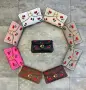 Coach Дамска Чанта С Бродирани Черешки И Златисто "C" Лого - Различни Цветове Код E85, снимка 1