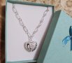 Нов, масивен дамски сребърен ланец със сърце. С подарък-луксозна подаръчна кутия., снимка 1 - Колиета, медальони, синджири - 33939253