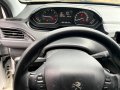 Пежо 208 1.2i VTi, 82 кс., 5 ск., 2018г., 90 000 км., двигател HMZ, снимка 10