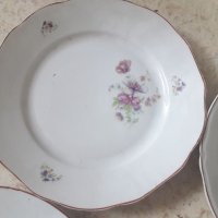 Порцеланови чинии, снимка 2 - Чинии - 37654144