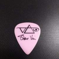 Перце за китара Steve Vai   от концерт, снимка 1 - Други ценни предмети - 31156894