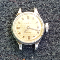 Часовник Чайка, снимка 1 - Антикварни и старинни предмети - 44602995