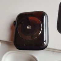Apple Watch 5 GPS 44mm, като нов!, снимка 4 - Смарт гривни - 36621284