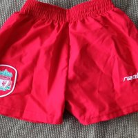 Детски шорти на FC Liverpool, снимка 1 - Детски къси панталони - 31714276