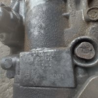 Нафтова помпа Bosch 1.9 Peugeot с дюзи, снимка 3 - Части - 40798877