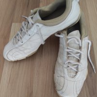 Маратонки Обувки Пума, стелката 23,5 см, снимка 1 - Маратонки - 37266187