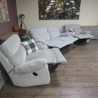 Сив комплект от плат диван тройка с два фотьойла с релакс механизъм, снимка 4 - Дивани и мека мебел - 44701681
