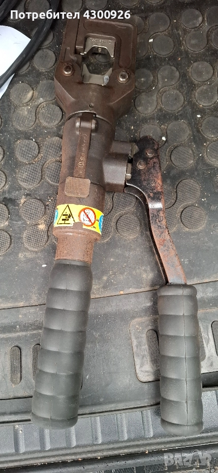 хидравлична преса за кабелни обувки Cembre ht51, снимка 1