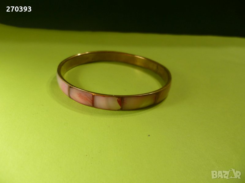 Стара месингова гривна със седеф, снимка 1