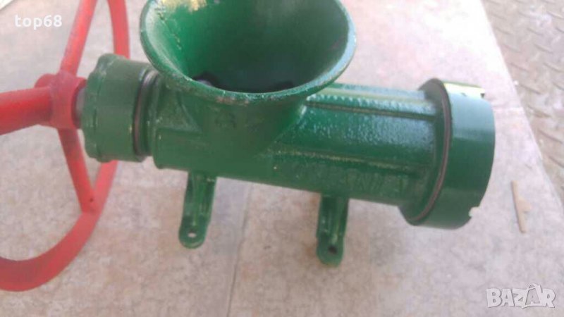 Месомелачка чугунена No 32, снимка 1