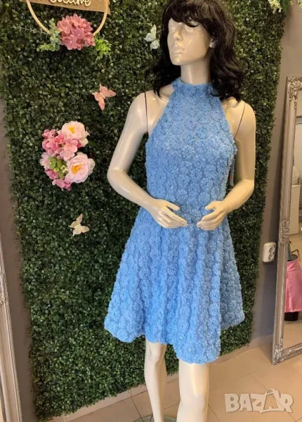 рокля с 3Д цветя , снимка 1
