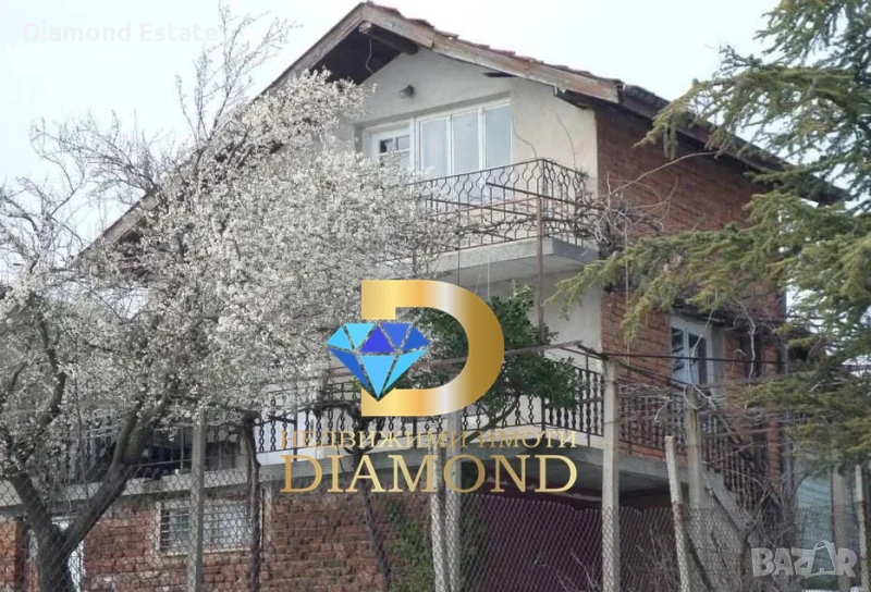 Къща с гараж в село Любеново, обл. Хасково, снимка 1