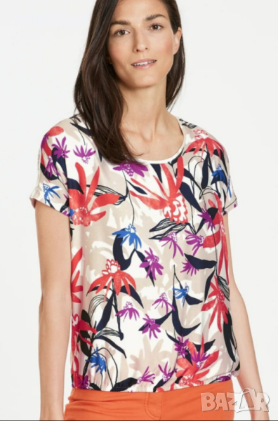 ИЗКЛЮЧИТЕЛНО КРАСИВА блуза с флорална щампа, снимка 1