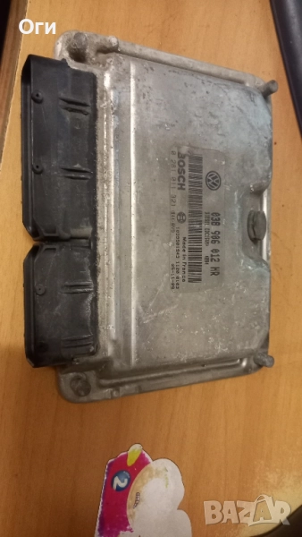 Компютър за Шкода Фабия 1.9 SDI 038 906 012 HR / 0 281 011 321, снимка 1