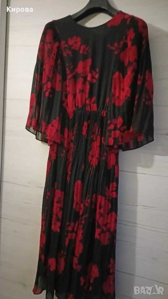 Дамска рокля на плисета , снимка 1