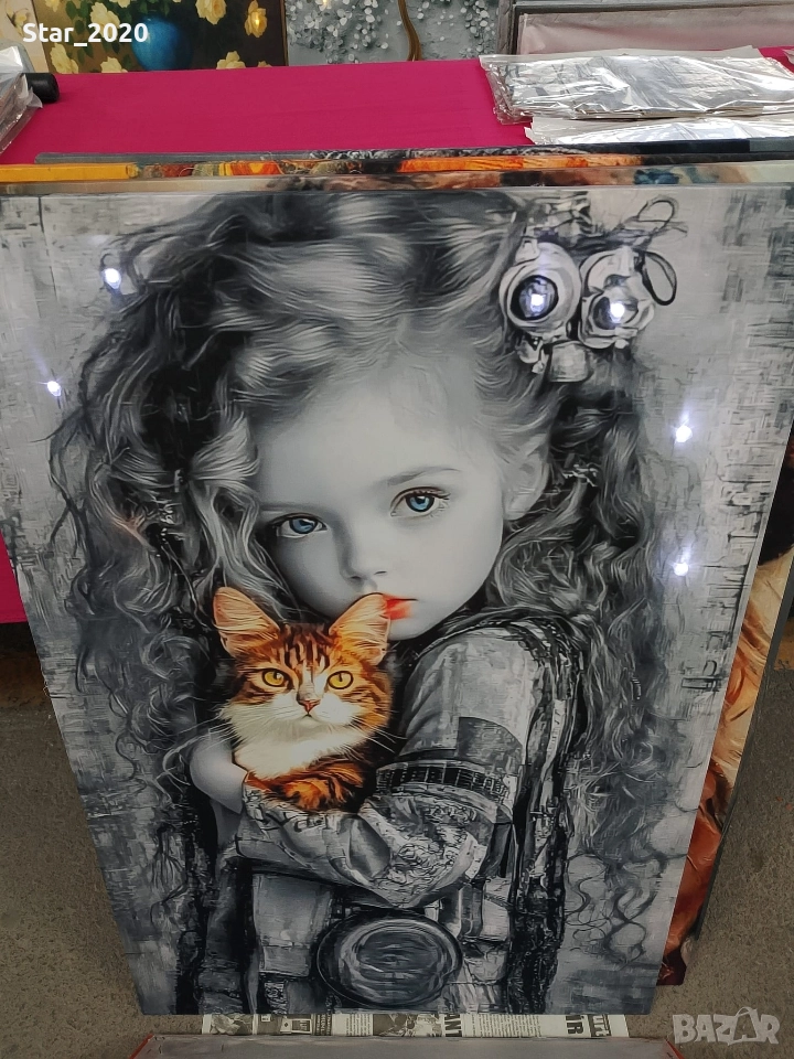 Светеща картина с LED осветление - момиченце с котенце , снимка 1