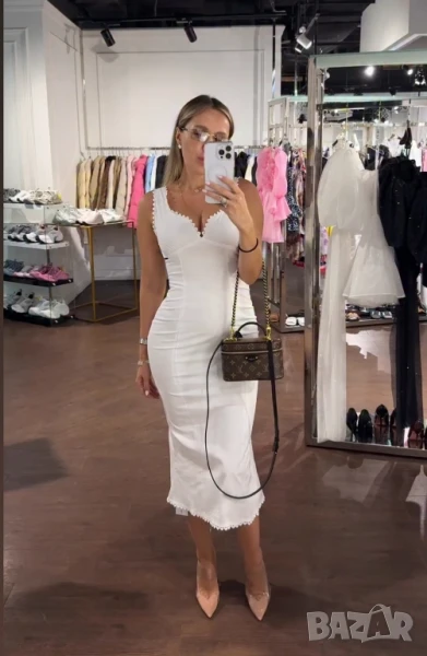 чанти Louis Vuitton 

18x13 cm, снимка 1