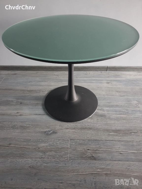 Метална трапезна кръгла маса/черен алуминиев крак 77см/стъклен плот 100см, снимка 1