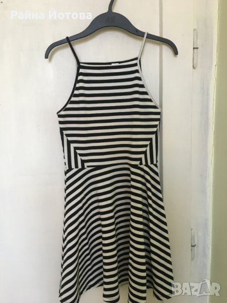 Черно-бяла лятна рокля райе H&M, размер 38, снимка 1