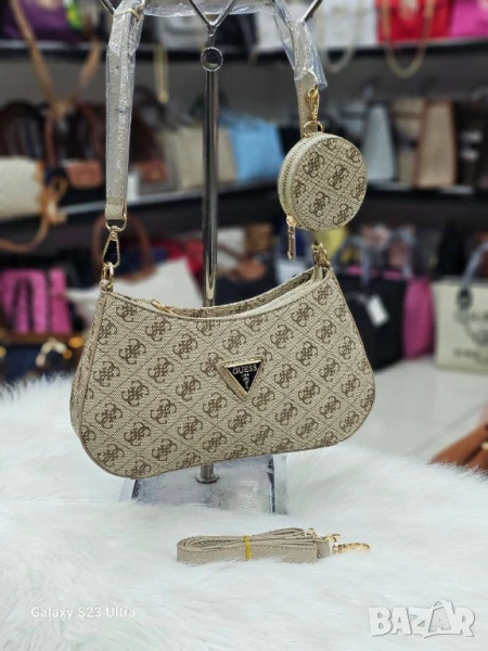 чанти guess , снимка 1