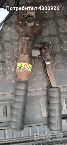 хидравлична преса за кабелни обувки Cembre ht51