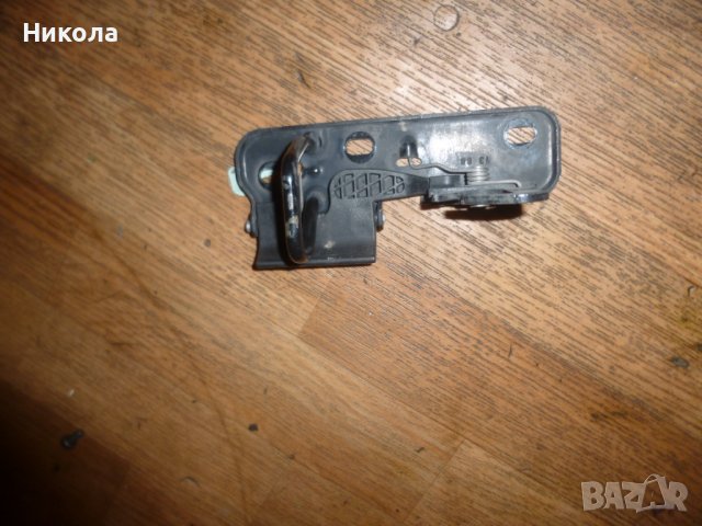 ЗАКОПЧАЛКА ПРЕДЕН КАПАК VW GOLF 5 2.0 TDI Голф 5