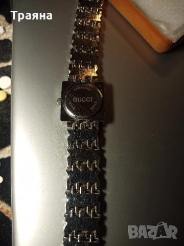 Стилен дамски часовник на марката Gucci със забележка , снимка 3 - Дамски - 52996656