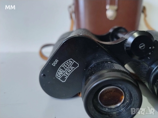 Бинокъл Carl Zeiss Jena Dekaris 10x50 multy coated, снимка 2 - Антикварни и старинни предмети - 52668949
