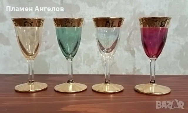 Комплект от 4 броя Ретро чашки. - 