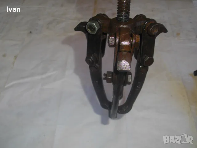 Немска СТАРО КАЧЕСТВО ТРИРАМЕННА СКОБА ЗА ВАДЕНЕ НА ЛАГЕРИ S45C 100, снимка 15 - Други инструменти - 47506929