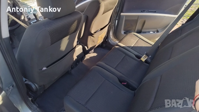 Toyota corolla verso (бартер за малък трактор) , снимка 9 - Автомобили и джипове - 52533166