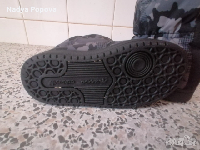 Детски Апрески Адидас 24 номер, снимка 7 - Детски боти и ботуши - 52271893