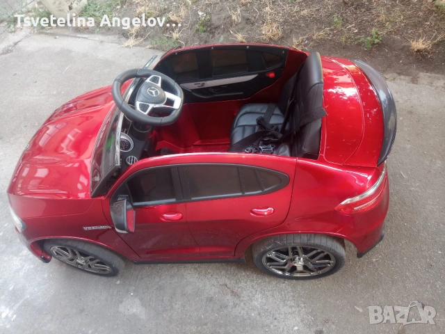 Продавам детска електрическа кола тип SUV – стилен модел с визия на Mercedes AMG, в отличен вид., снимка 3 - Детски велосипеди, триколки и коли - 53905134