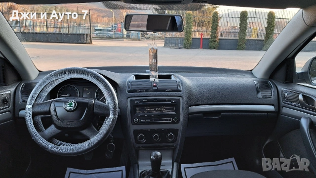 SKODA Octavia 1.6 TDI ЛИЗИНГ 💯, снимка 9 - Автомобили и джипове - 54193243