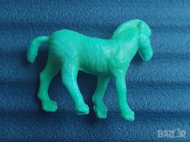 Фигурка Зебра / Кон , снимка 2 - Колекции - 52351134