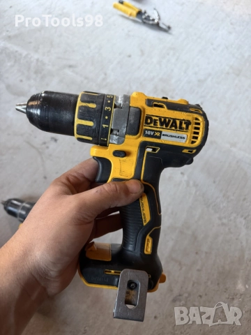 Dewalt 18V винтоверт, снимка 8 - Винтоверти - 56338795