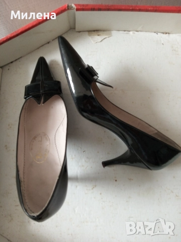 Дамски обувки