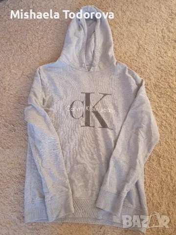 Оригинарен Суитчер / Hoody calvin klein  р. М, снимка 1 - Суичъри - 47844497