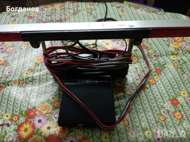 ГОЛЯМ ТРЕТИ СТОП С БЯГАЩА СВЕТЛИНА СЪС СТОЙКА, снимка 10 - Аксесоари и консумативи - 51911365