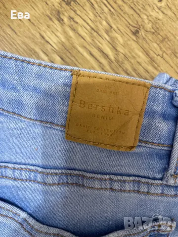 Bershka дънки, снимка 2 - Дънки - 48338724