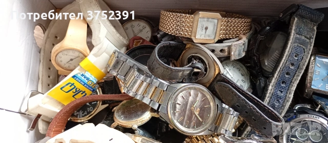 Лот Часовници Скрап, снимка 7 - Друга електроника - 53137395