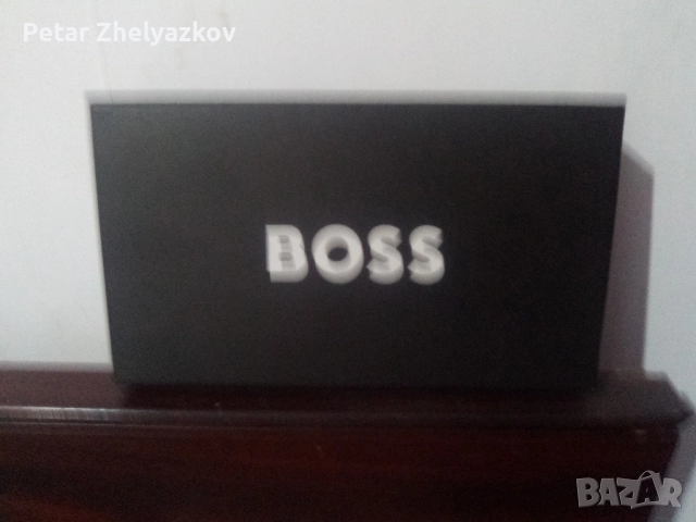 Ново оригинално дамско портмоне BOSS., снимка 3 - Чанти - 52567308