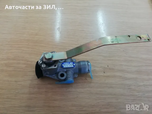 Кран за въздух Мерцедес, Ман, Икарус, 03.345.010, снимка 8 - Части - 47675113