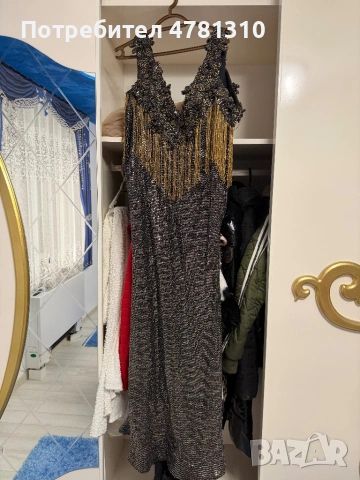 Продавам официална рокля